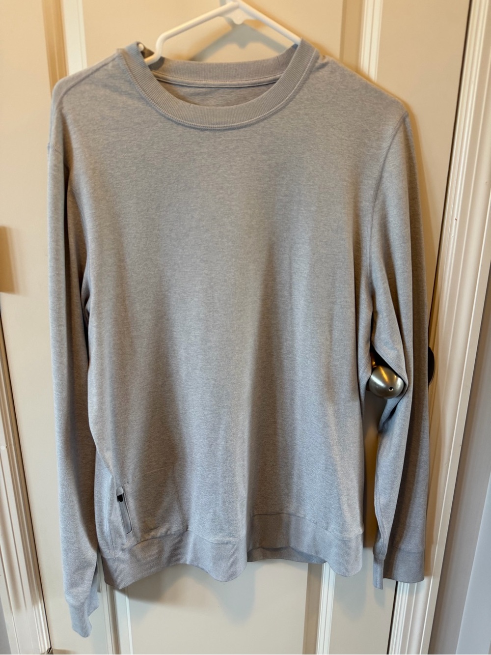 Vuori Men's Crewneck Sweater - Light Gray